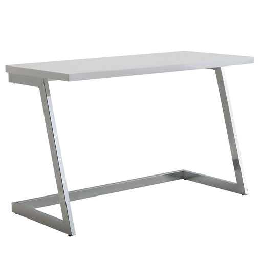 Schreibtisch 120x55x76cm Hochglanz Weiß Silber Metallbeine Modern in Gesamtansicht mit weißer Platte und silbernen Z-Beinen.