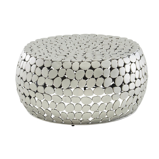 Couchtisch Aluminium Silber Rund mit kugelförmiger Oberfläche aus Metallelementen in Gesamtansicht.
