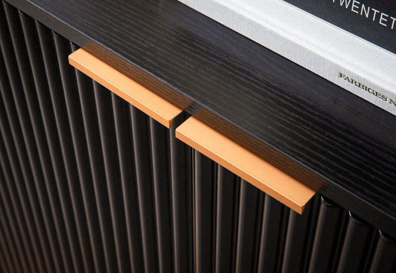 Sideboard 150x81x39cm Schwarz Eiche-Dekor Türen Metallbeine Modern