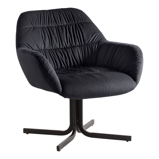 Loungesessel Samt Schwarz mit geraffter Rückenlehne und Metallgestell in Gesamtansicht.