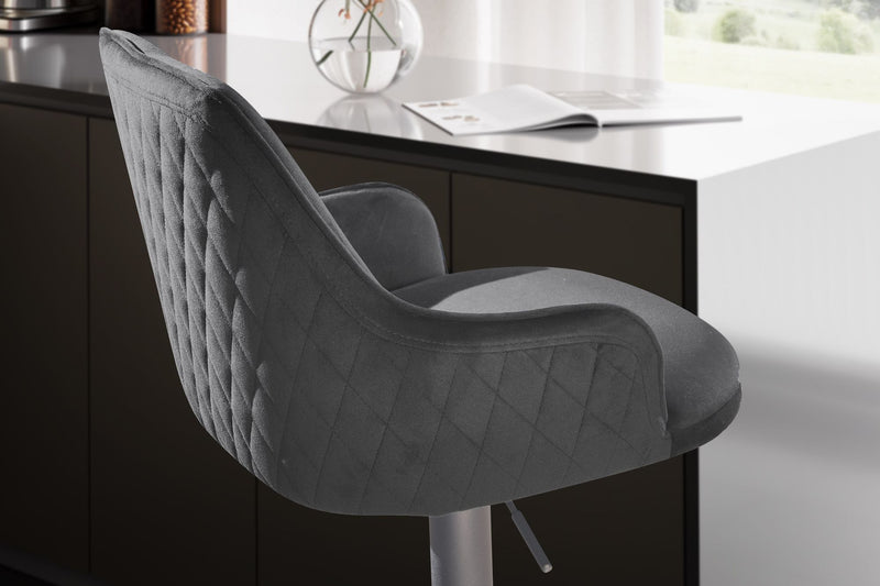 Barhocker Samt Schwarz höhenverstellbar 86-106cm Metallfuß gepolstert
