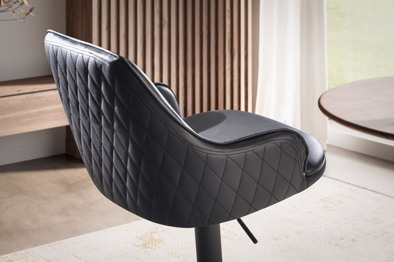 Barhocker Kunstleder Schwarz höhenverstellbar Metallfuß gepolstert