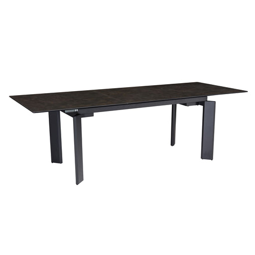 Esstisch 180-240cm ausziehbar mit schwarzer Keramik-Glasplatte und Metallbeinen, Gesamtansicht.