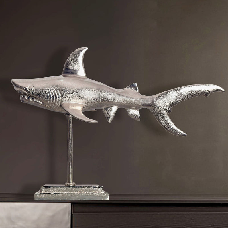 Dekofigur Hai Aluminium Silber 70cm Maritim mit Sockel Modern