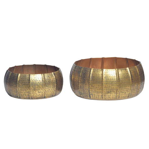 Zwei runde Pflanzkübel aus Aluminium mit Hammerschlag-Struktur in Gold, Gesamtansicht nebeneinander.