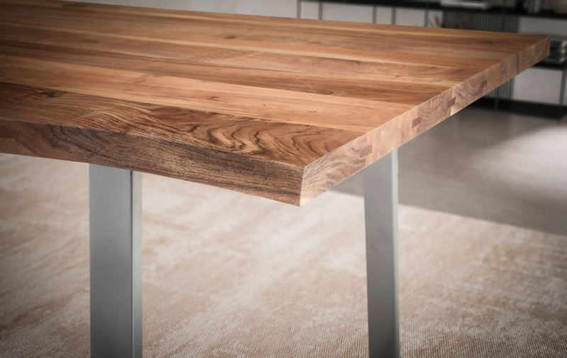 Esstisch 140x80 Akazie Massivholz Baumkante Trapezbeine Chrom