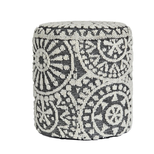 Sitzhocker rund in Grau-Creme mit gemustertem Wollbezug und ethnischem Boho-Design in Gesamtansicht.
