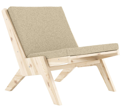 Design Sessel SWAY Lounge Chair klappbar mit beigefarbenem Polster und Kiefer-Holzgestell in Gesamtansicht.