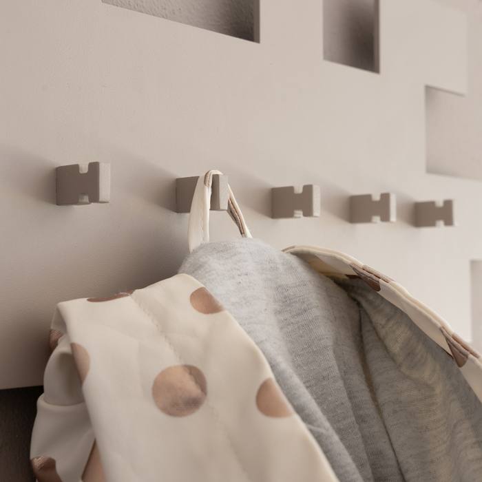 Garderobe TETROMINO Hakenleiste Stahl Skandinavisch von Spinder