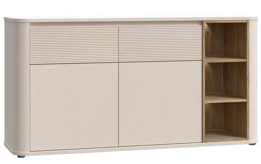 Sideboard BREATHTAKER mit zwei Schiebetüren, Rillenstruktur oben und offenen Regalen rechts in Holzoptik.