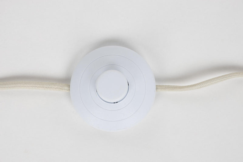 Stehlampe Susie Beige aus Metall | Elegantes Design für dein Zuhause