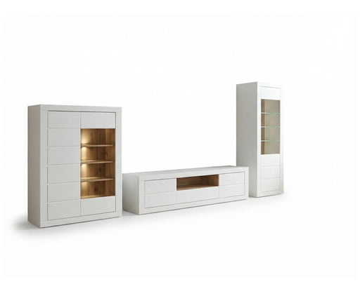 Wohnzimmerkombination LEFKADAS 2 in Weiß mit Schrank, TV-Lowboard und Vitrinenschrank, Gesamtansicht.