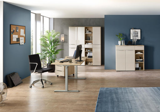 Komplettbüros und Büro-Sets