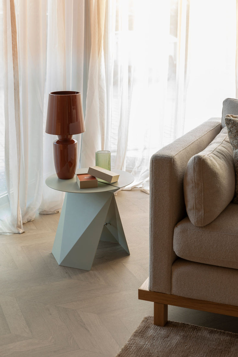Beistelltisch Foldy Zuiver Beige aus Metall mit Origami-Design