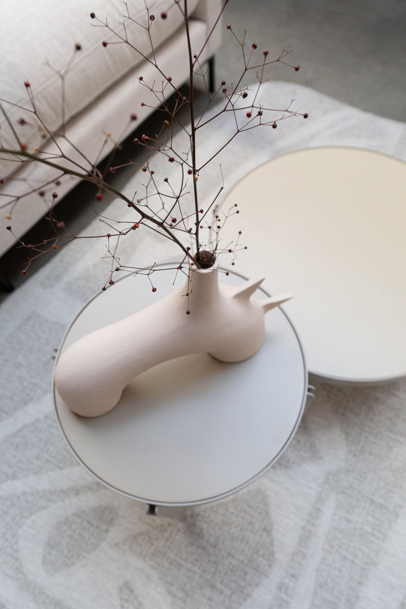 Beistelltisch Centre von Zuiver, Beige mit Stahlgestell und MDF-Platte