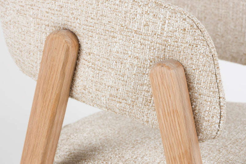 Sessel Bright Beige mit Eichenholzgestell für Esszimmer von Zuiver