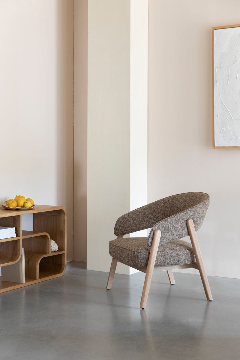 Loungesessel Bright Braun mit Eichenholz-Gestell von Zuiver