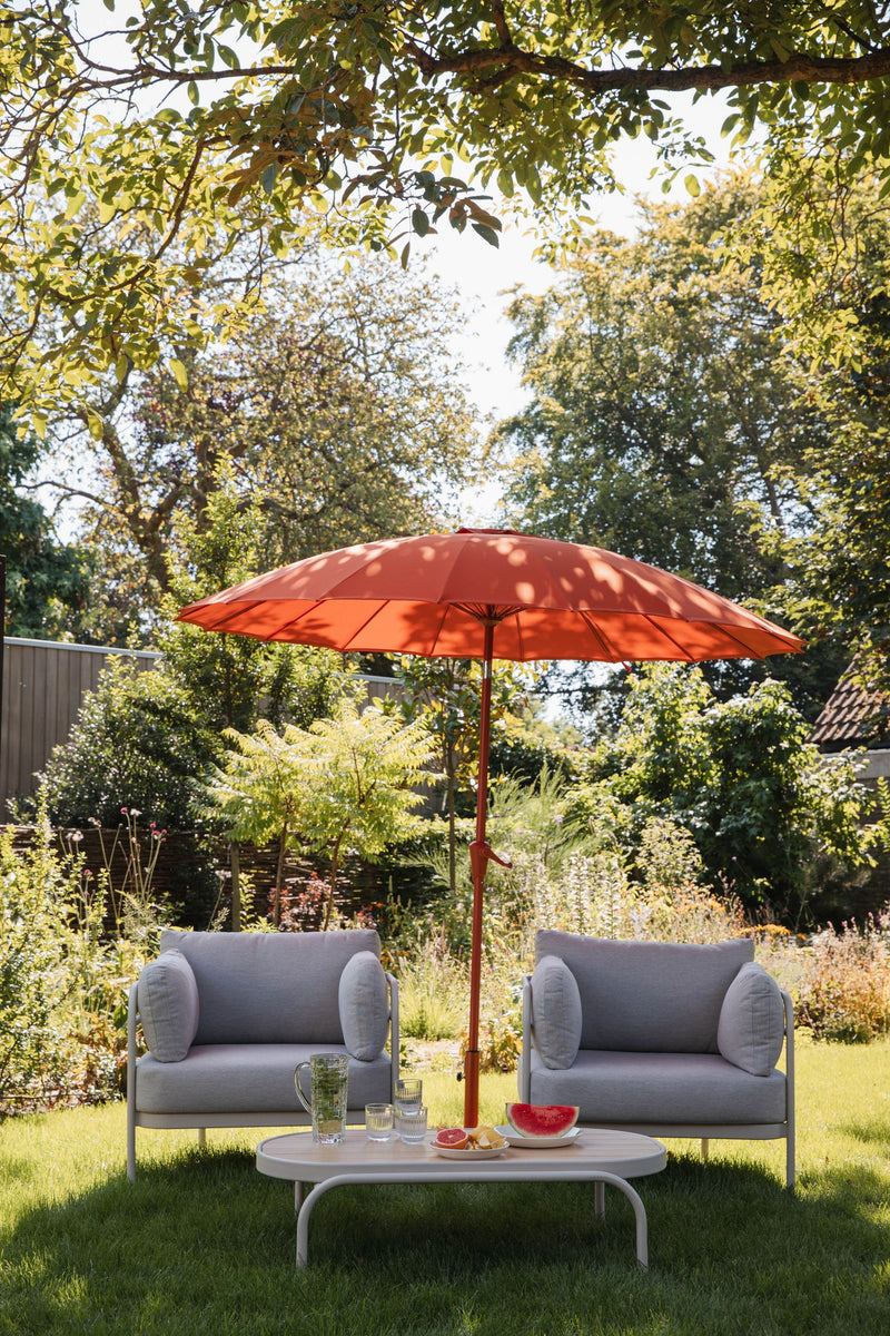 Sonnenschirm Sunshine Marsala mit Fuß und Schutzhülle von Zuiver
