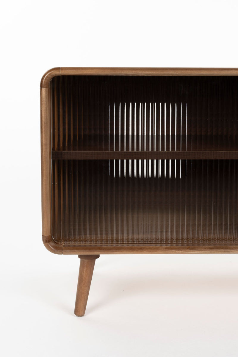 Sideboard Rise Walnut mit Schiebetür aus Riffelglas von Zuiver