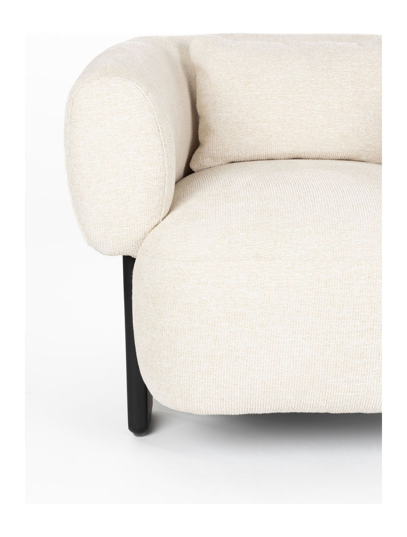 Loungesessel Neil in Beige mit dunklen Holzbeinen von Zuiver