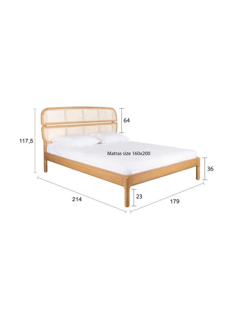 Bett Storm 160 aus Eschenholz mit Gurtboden, Natur von Zuiver