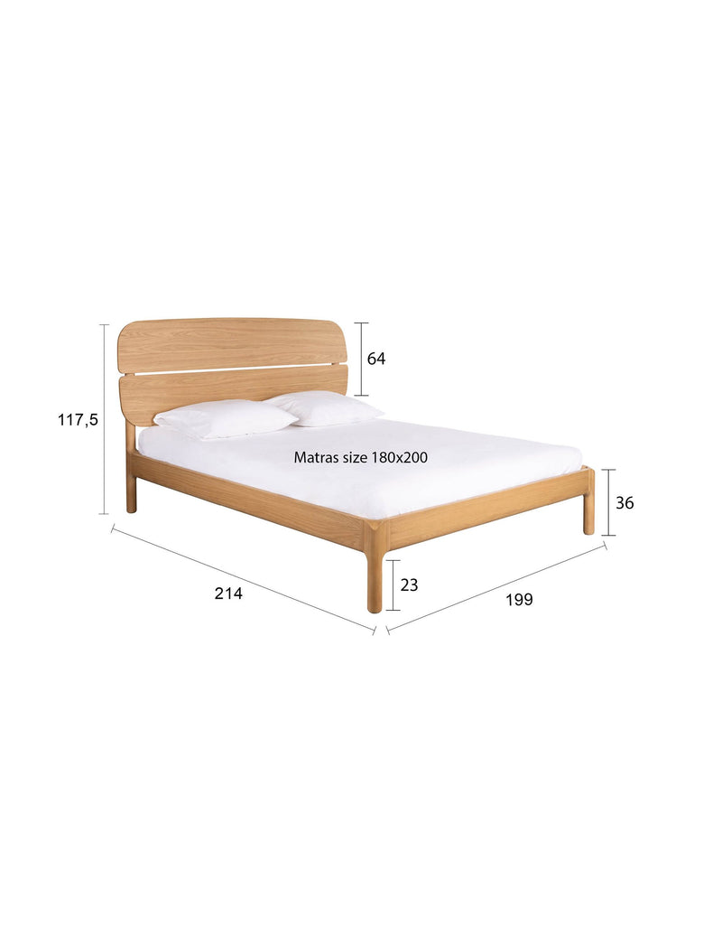 Bett Storm 180 aus Eichenholz von Zuiver für das Schlafzimmer