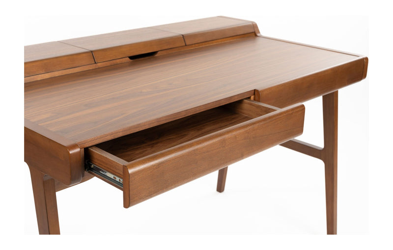 Schreibtisch Kaat Walnut mit Stauraum und Schubladen von Zuiver