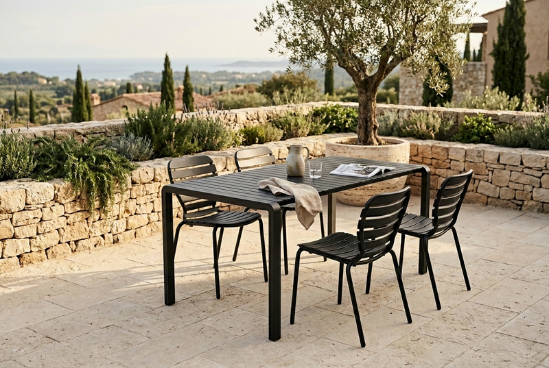 Gartenmöbel-Set Vondel mit Tisch & 4 Stühlen, Aluminium in Schwarz