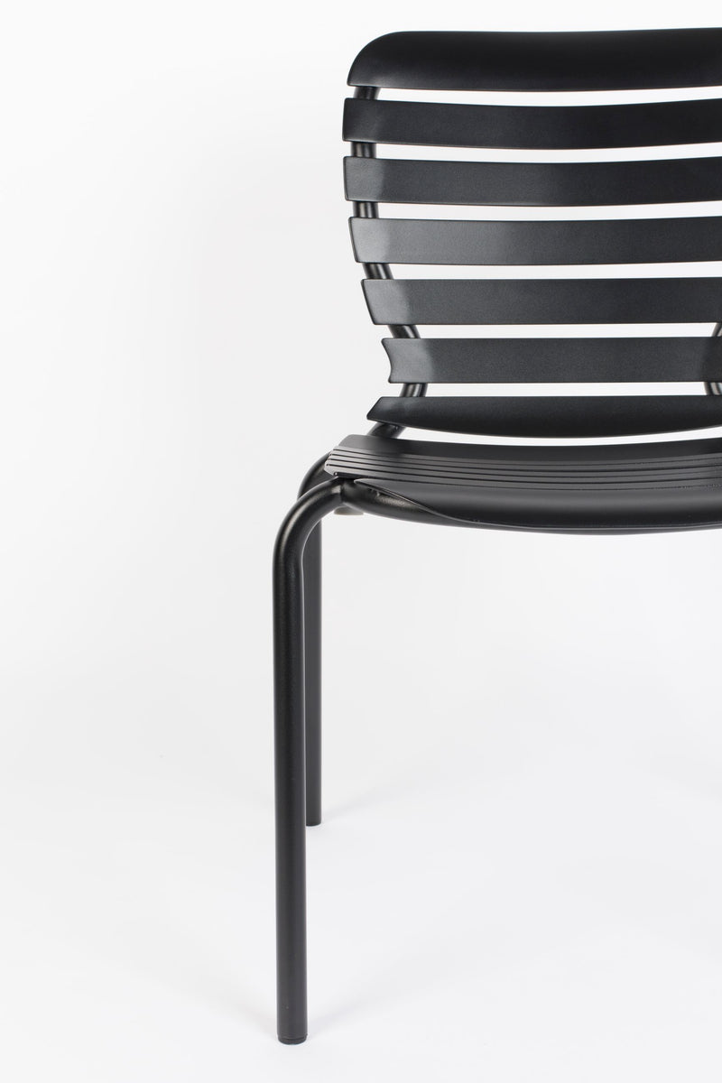 Gartenmöbel-Set Vondel mit Tisch, 2 Stühlen & Bank, Schwarz von Zuiver