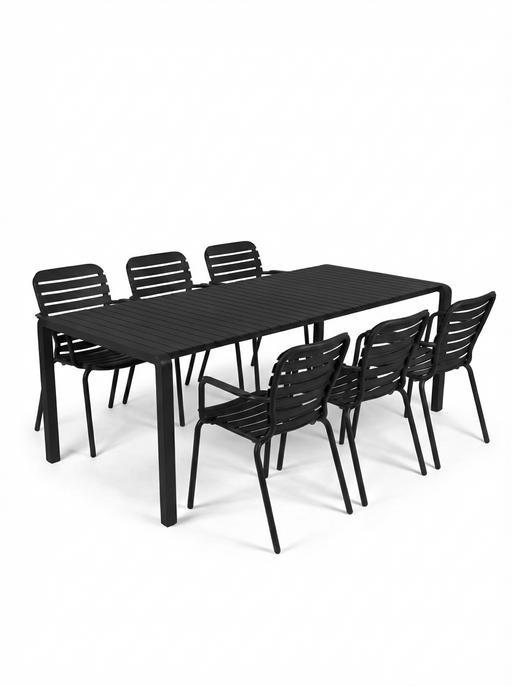 Gartenmöbel-Set Vondel mit rechteckigem Aluminiumtisch und sechs stapelbaren Stühlen in Schwarz, Gesamtansicht.