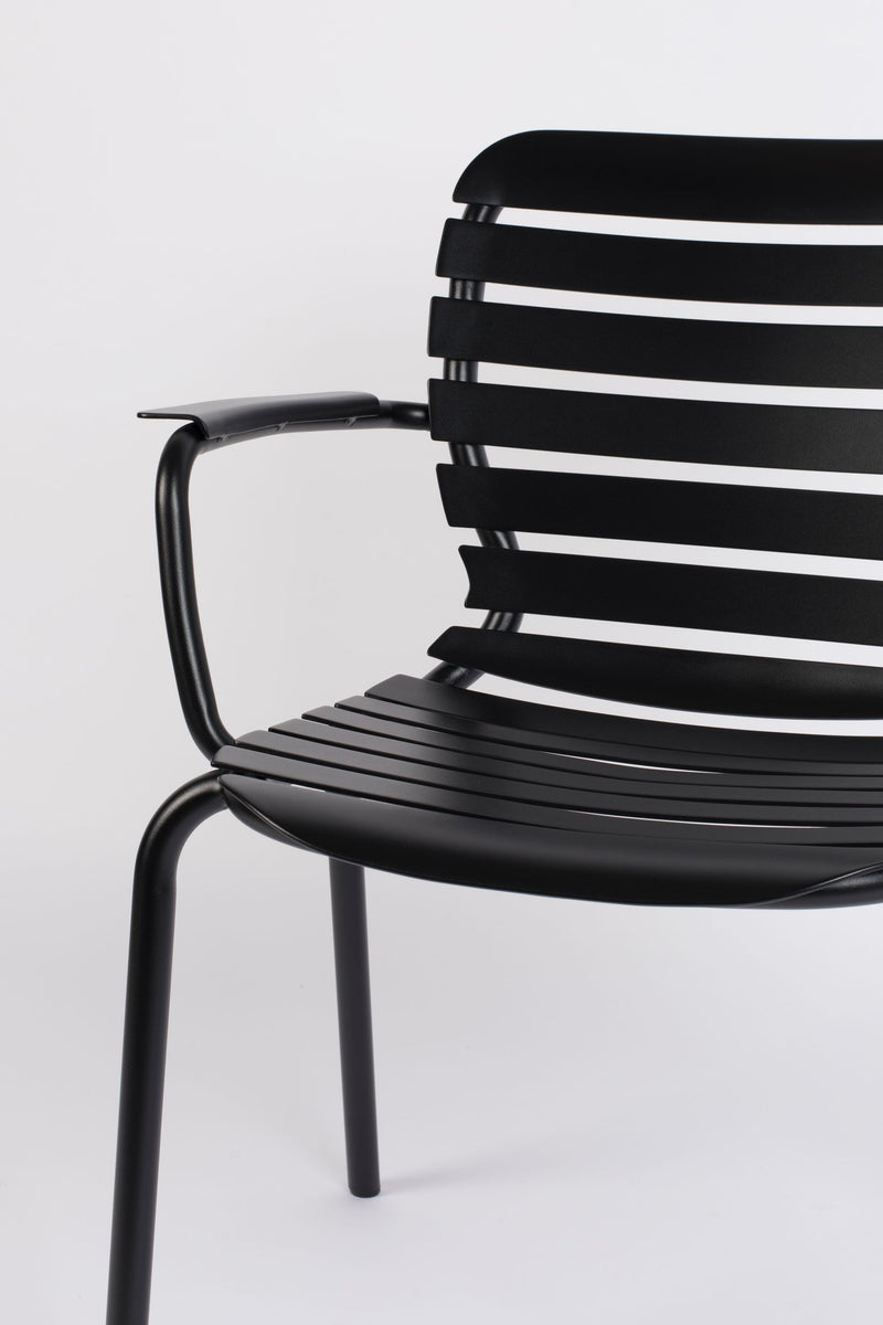 Gartensessel Vondel im 2er-Set, Schwarz aus Aluminium von Zuiver