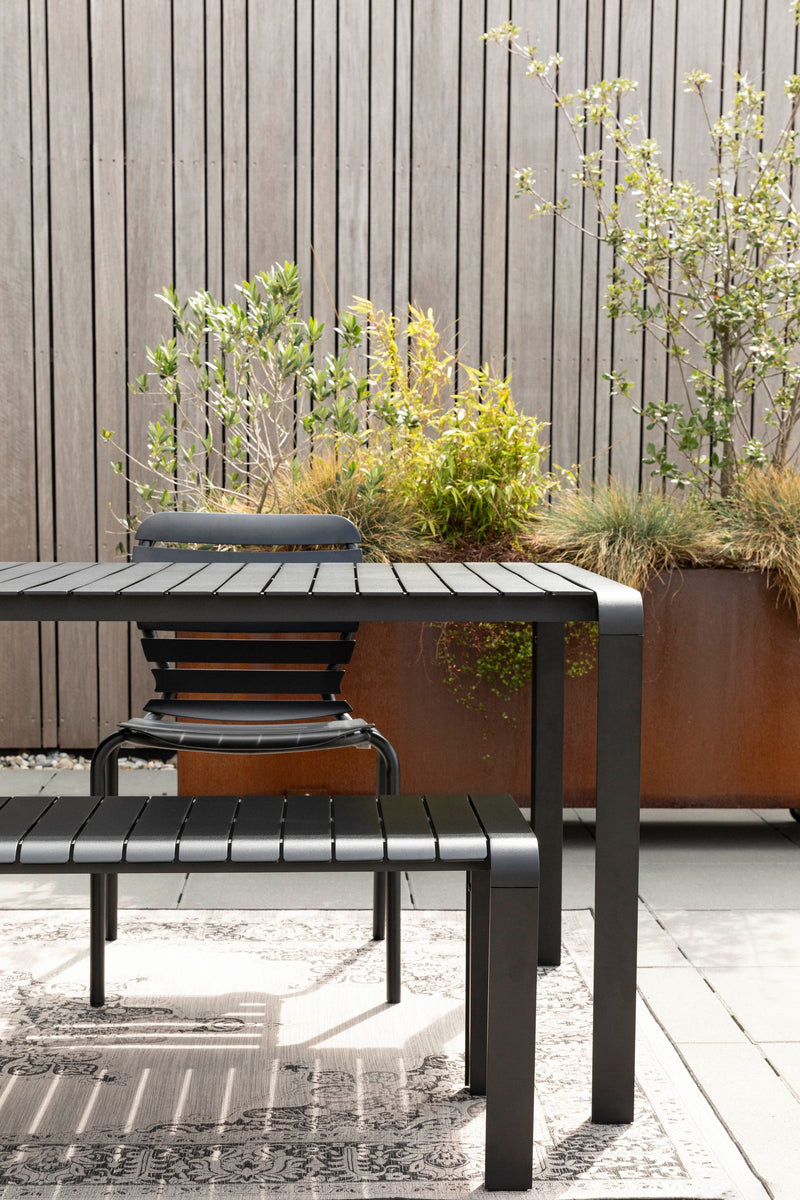 Gartenbank Vondel Zuiver Aluminium Schwarz für Terrasse und Garten