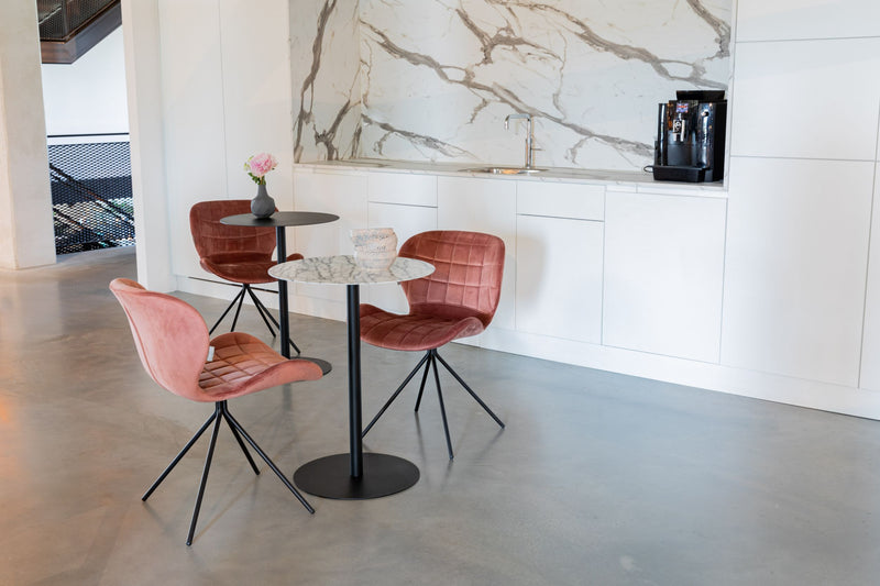 Bistrotisch Snow Black von Zuiver, runder Tisch aus Stahl, Schwarz