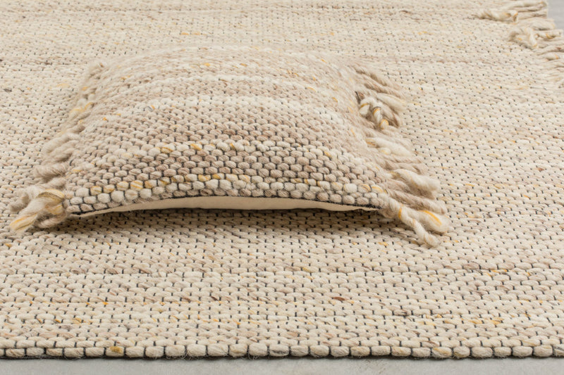 Teppich Frills 170x240 cm Beige/Yellow aus Wolle mit Fransenbordüre