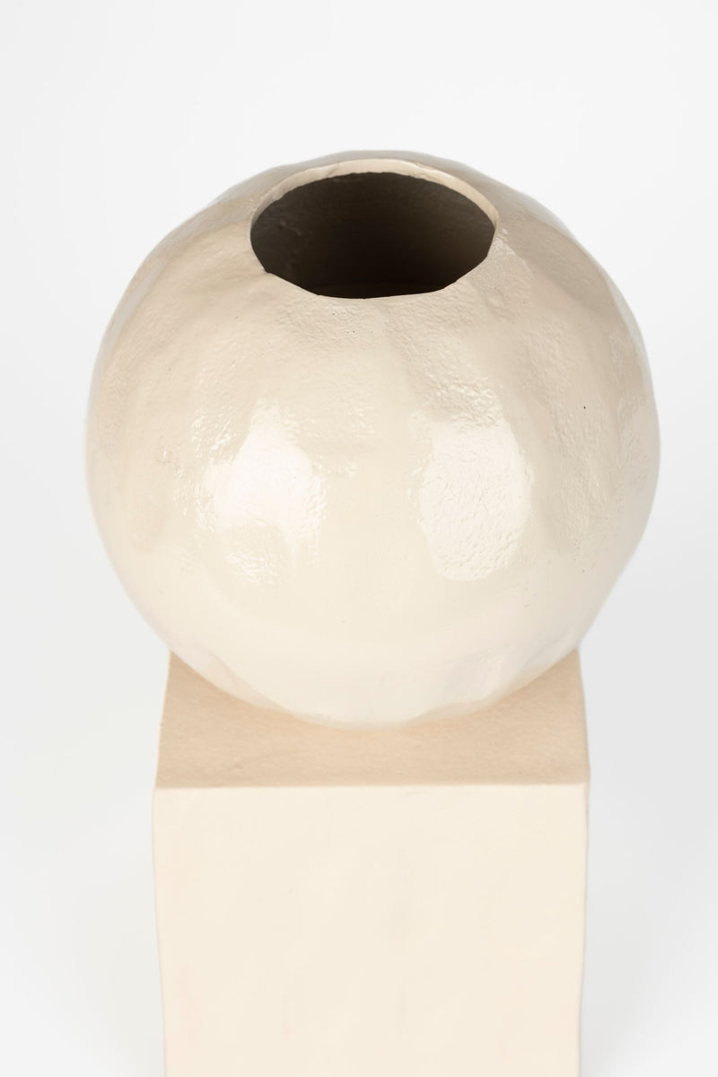 Vase Crocus Beige von Zuiver aus Aluminium mit kugelförmigem Design