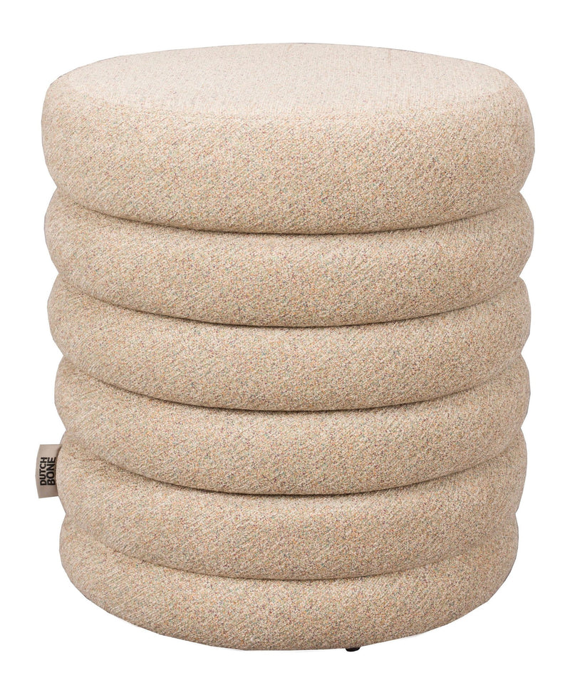 Sitzhocker Fern Beige mit Bouclé-Bezug im Boho-Chic von Dutchbone