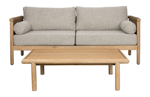 Gartenmöbel-Set Oasis mit zweiSitzer-Sofa aus Akazienholz und beigem Polsterbezug sowie Couchtisch in Gesamtansicht.