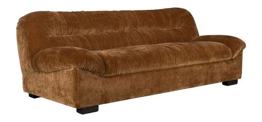 Sofa Douglas 3-Sitzer in Cognac mit gerafftem Bezug und dunklen Holzbeinen, Gesamtansicht von der Seite.