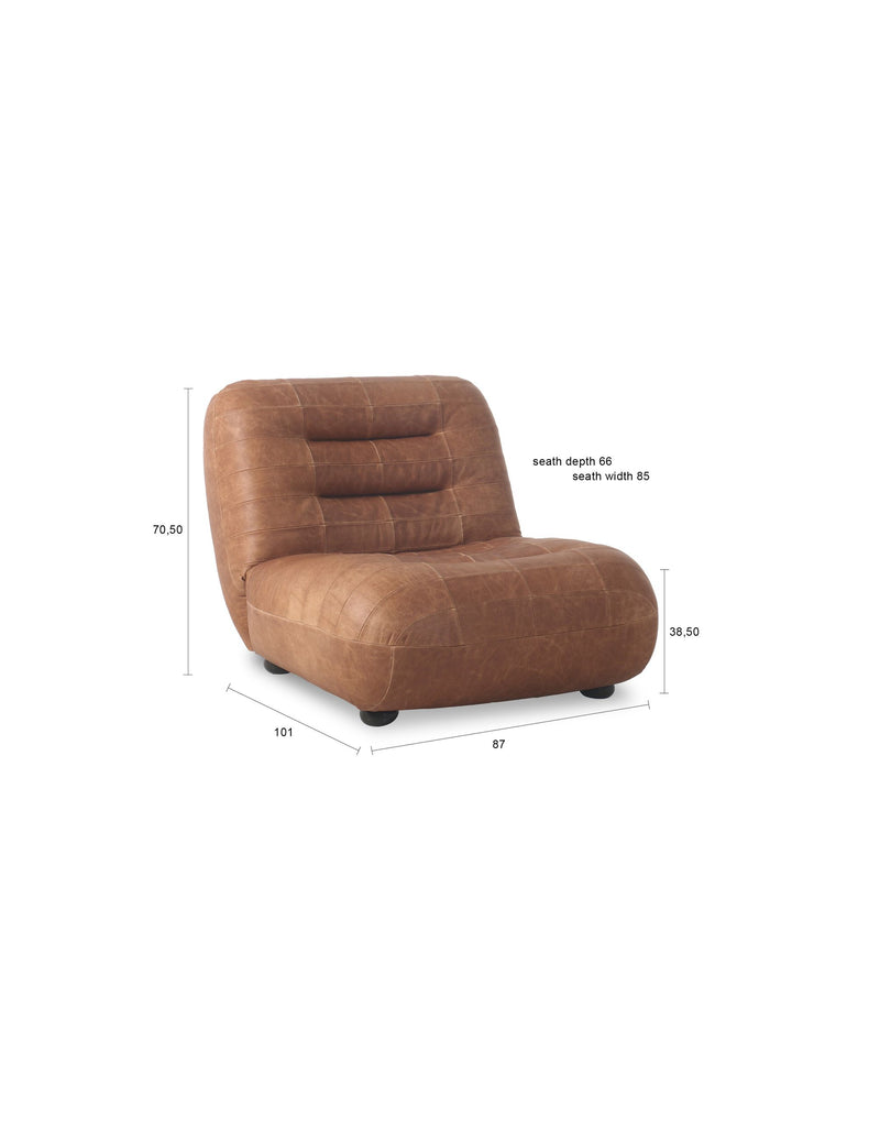 Loungesessel Wyatt Cognac aus Leder mit Gummibaumholz-Beinen