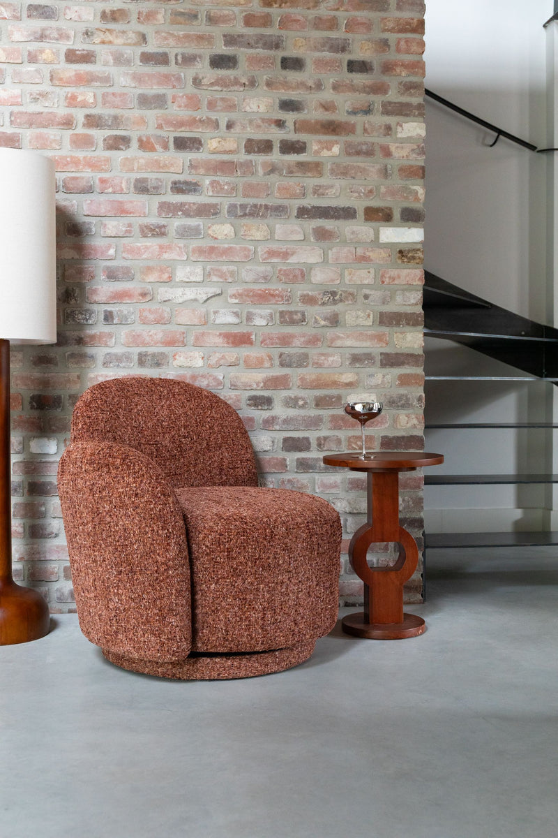 Loungesessel Rose in Bordeaux-Rot von Dutchbone, drehbar und gemütlich