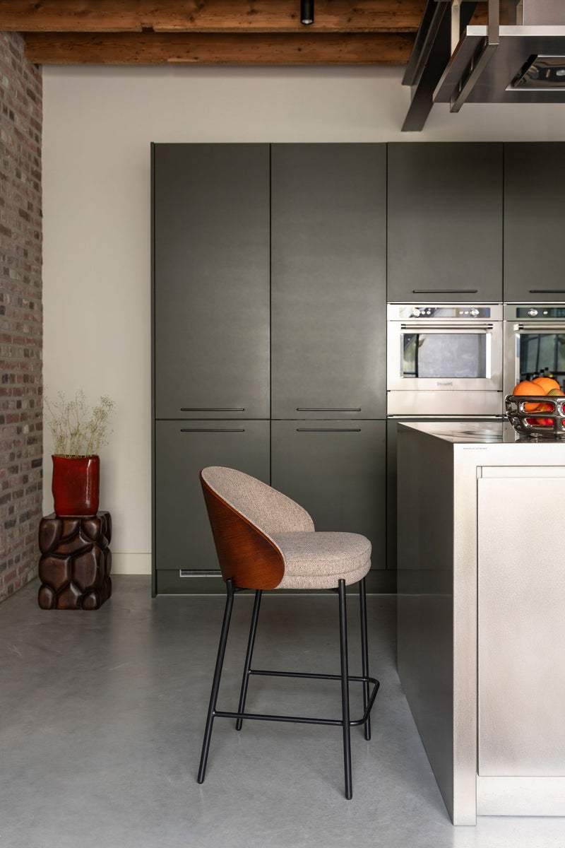 Barhocker Rodin 2er-Set, Beige mit Walnuss-Rückenlehne von Dutchbone
