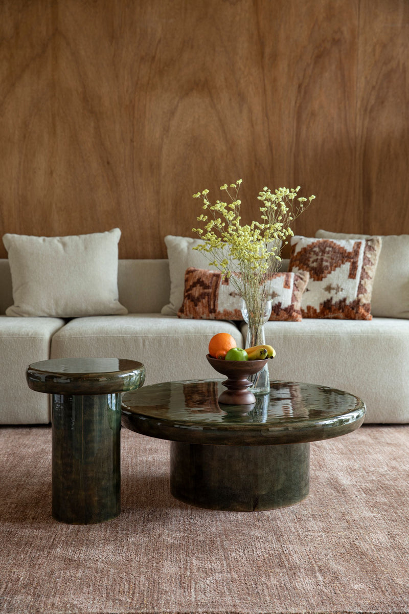 Couchtisch Mush 60 aus Mangoholz in Grün, Retro-Design von Dutchbone