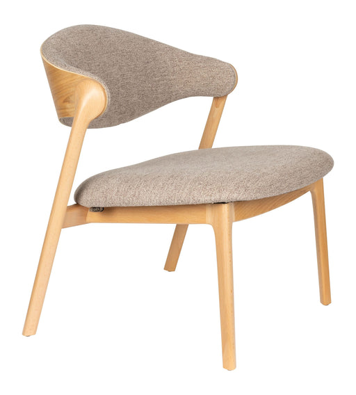 Loungesessel Babington Natural mit Buchenholzgestell und beigefarbenem Polster in Gesamtansicht von vorne.