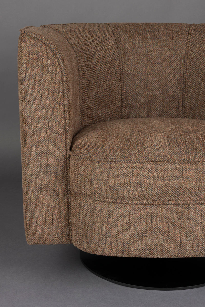 Loungesessel Flower Braun mit drehbarem Gestell von Dutchbone