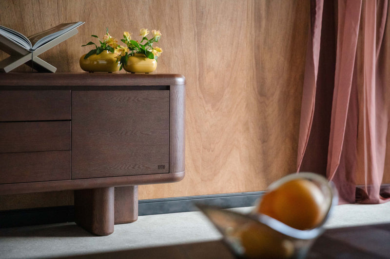 Deko-Vase Droplet S Ochre aus Aluminium mit glänzender Oberfläche