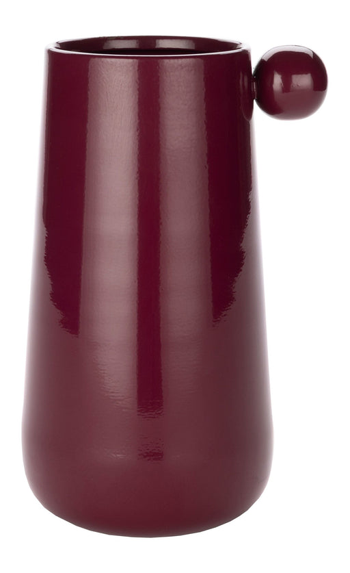 Dutchbone Vase Dot M Bordeaux in glänzendem Rot mit kugelförmigem Henkel, Gesamtansicht.