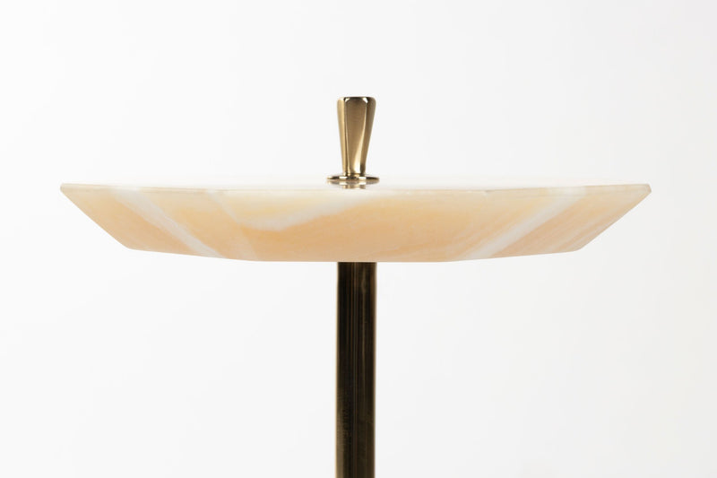 Beistelltisch Onno aus Marmor mit goldenem Metallgestell, Vintage-Look