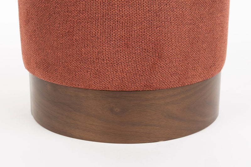 Hocker Bellevue Rot mit Holzgestell und Nussbaumfurnier von Dutchbone