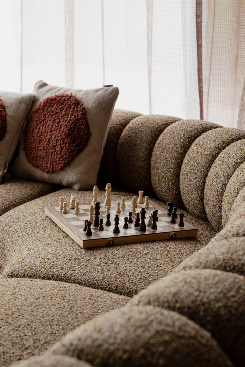 Sofa Duvane 7-Sitzer Braun mit Eukalyptusholz-Gestell im Boho-Chic
