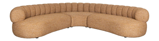 Sofa Duvane 7-Sitzer Braun, Gesamtansicht einer gebogenen Couchform mit gerippten Armlehnen und Eukalyptusholz-Gestell.
